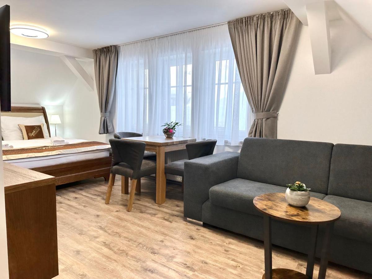 Synek Pension Spindleruv Mlyn Exterior foto